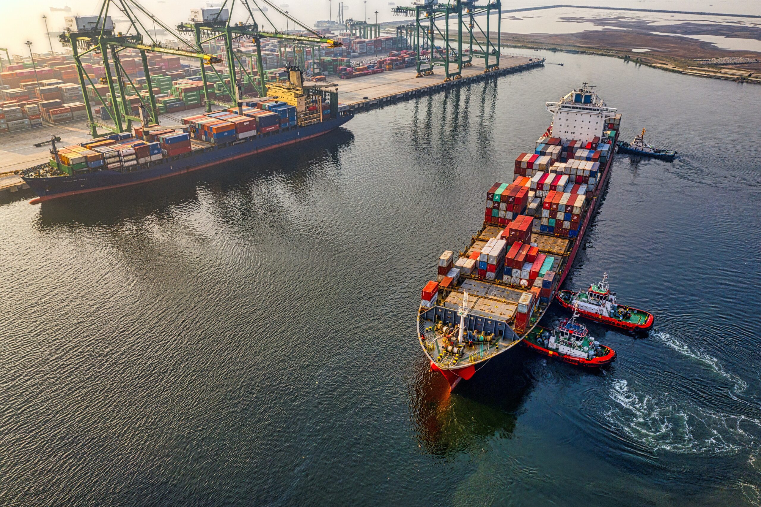 shipping ship